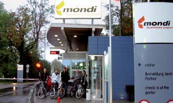 Mondi Business Paper Austria AG bike2business Sieger 2007 in der Kategorie Großunternehmen Kampagne Fit für den Job Dienstfahrräder auch für PendlerInnen für die Fahrt zum Bahnhof