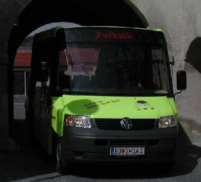 Pilotprojekt Gemeindebusse BETRIEBSFÜHRUNG Betreiber sind Gemeinde-Vereine Konzessioniert für Mietwagengewerbe mit Pkw Rechtliches