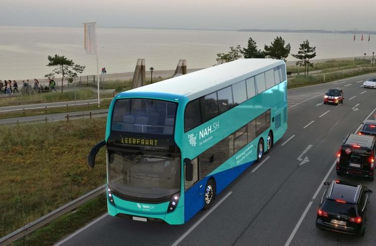 Fahrzeuge Moderne Doppelstockbusse mit Reisebuskomfort im NAH.SH Design Mind.